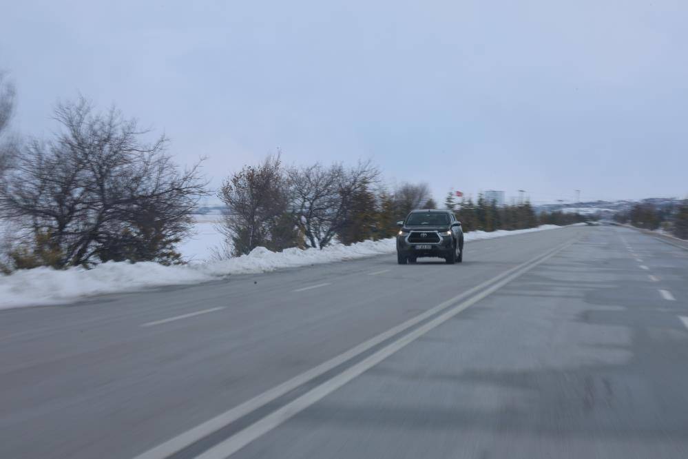 Konya’da uzman isimden sürücülere hayati kış sürüşü uyarısı 2